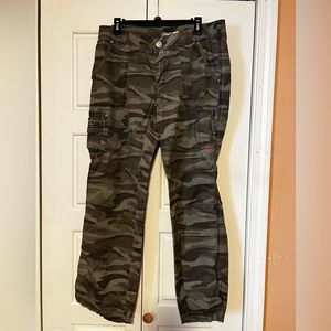 Camo cargo pant
